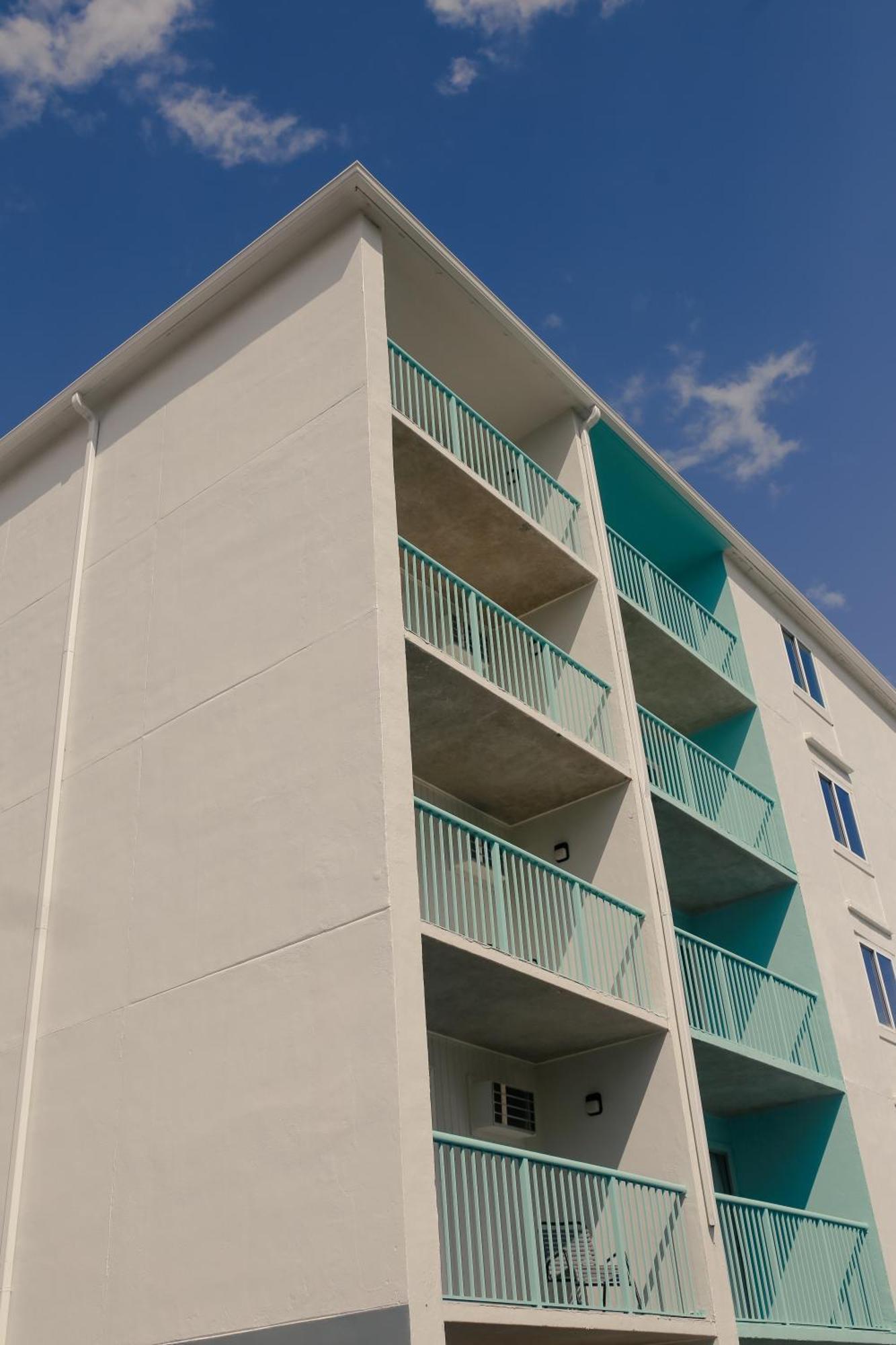 Southern Breeze Ocean Front Hotel Myrtle Beach Exterior photo